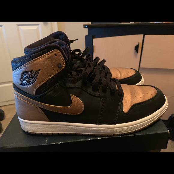 Melo 1s - Picture 2 of 2